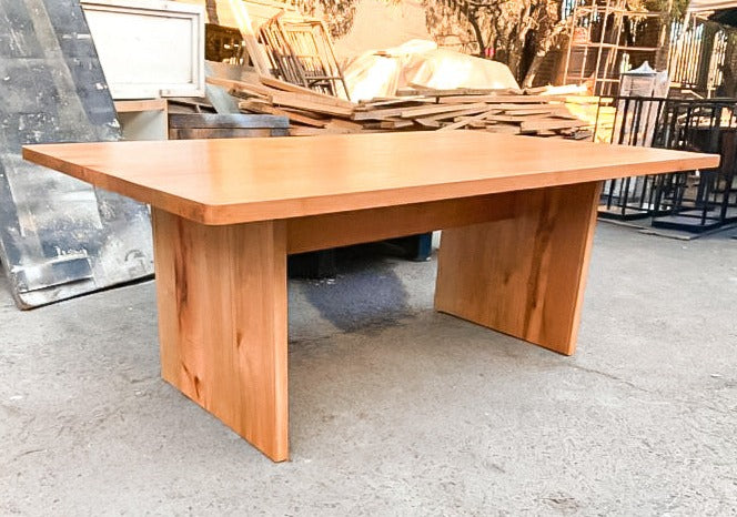 Mesa Comedor Algarrobo Madera